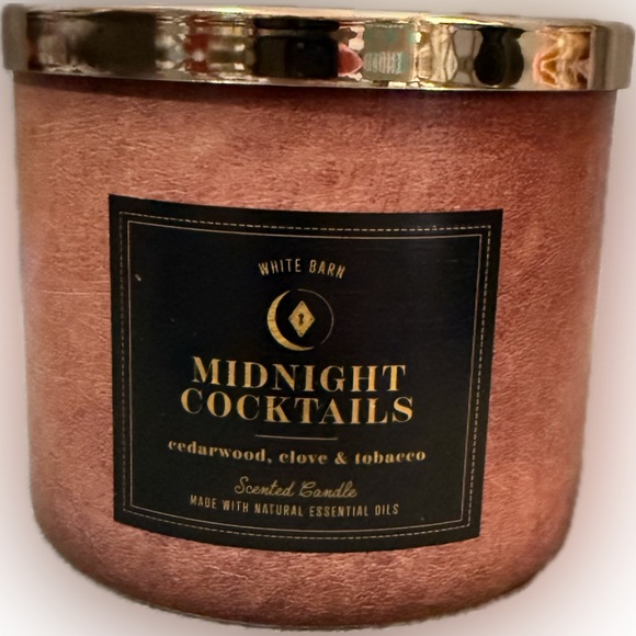 🖤WHITE BARN🖤Midnight Cocktails 3-Wick Candle/NWT - Picture 1 of 5